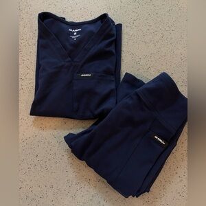 Jaanuu midnight navy scrub set XS / XS tall bootcut yoga scrub pants